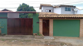 Casa independente de 4 quartos e Piscina!